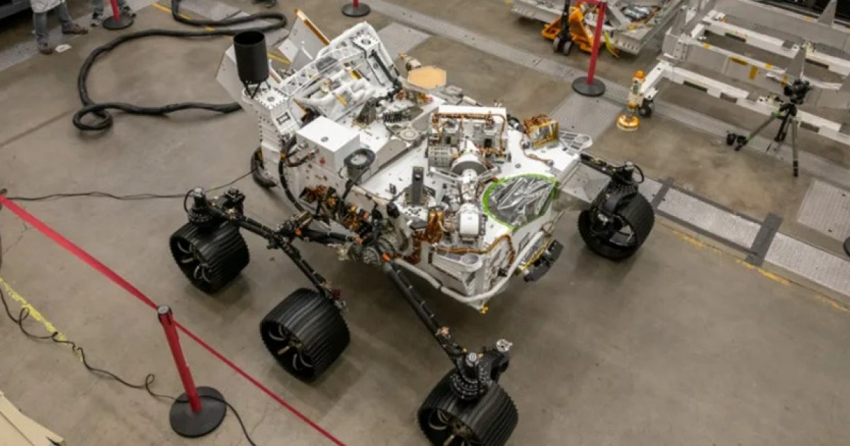 NASA задумало отправить к южному полюсу Луны наземного двойника Персеверанса