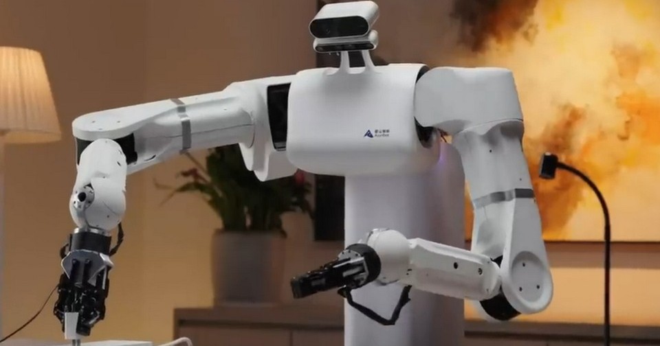 Astribot представила робота с очень быстрыми руками. Скорость его ...